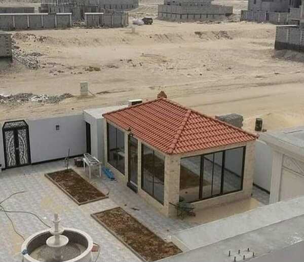 بناء ملاحق 